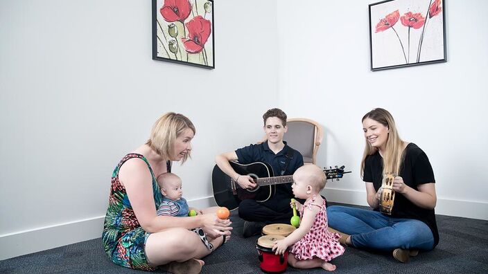 Mh Bph Perinatal Music Group Therapy1 0248